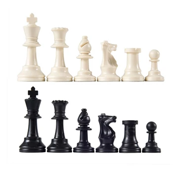 32Pcs Plastičnih Šahovske Figure, Skupaj Chessmen Mednarodnih Besedo Šahovska garnitura Črno Bel figuro Zabava Accessori